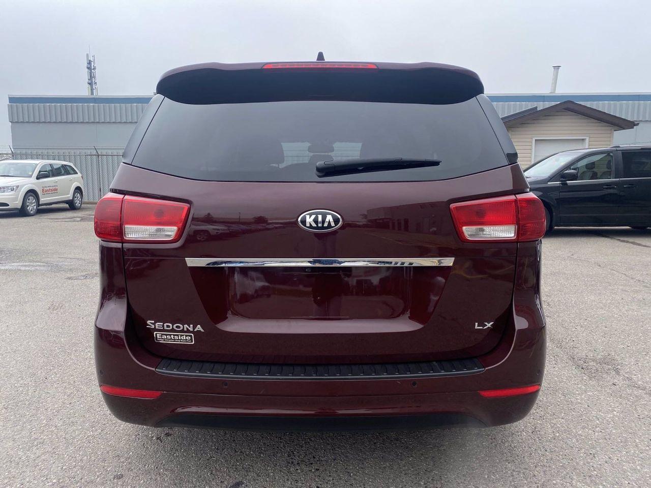 2017 Kia Sedona LX-2