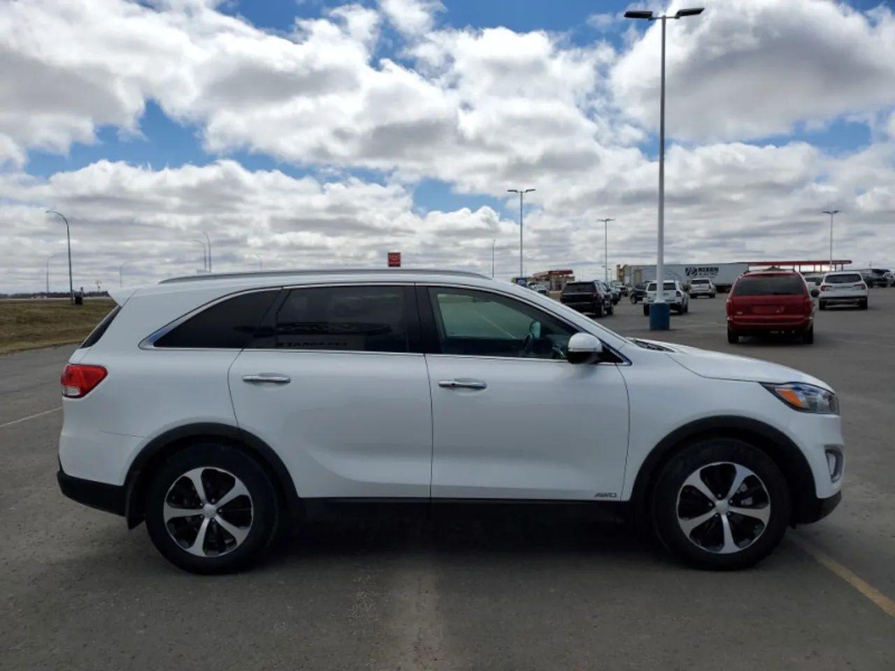 2017 Kia Sorento eX-3
