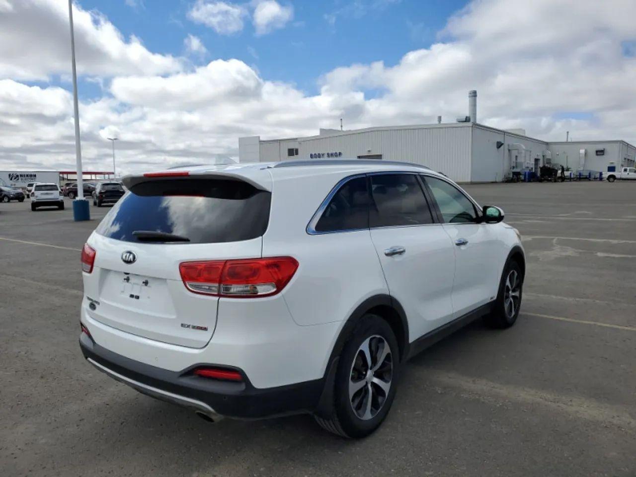 2017 Kia Sorento eX-4