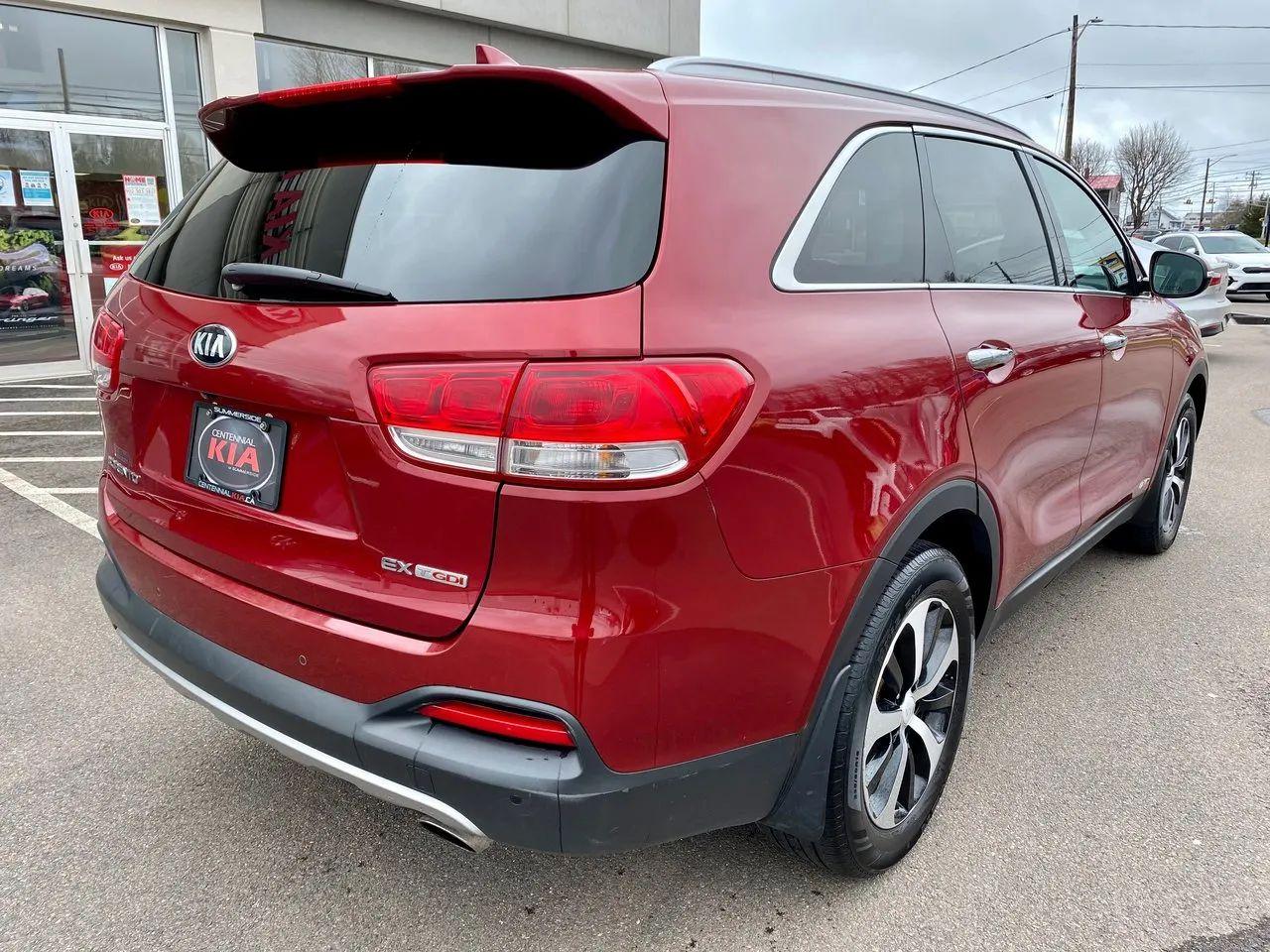 2017 Kia Sorento eX-2