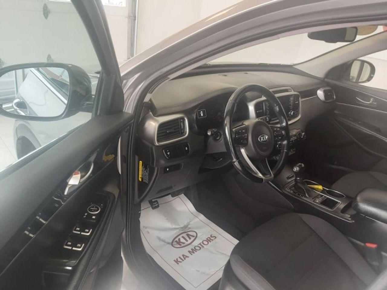 2017 Kia Sorento LX AWD-1