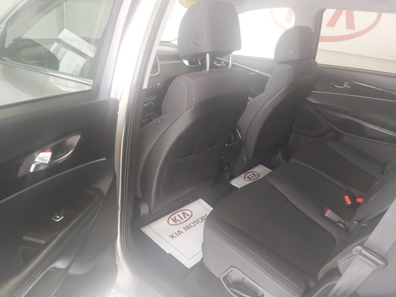 2017 Kia Sorento LX AWD-2