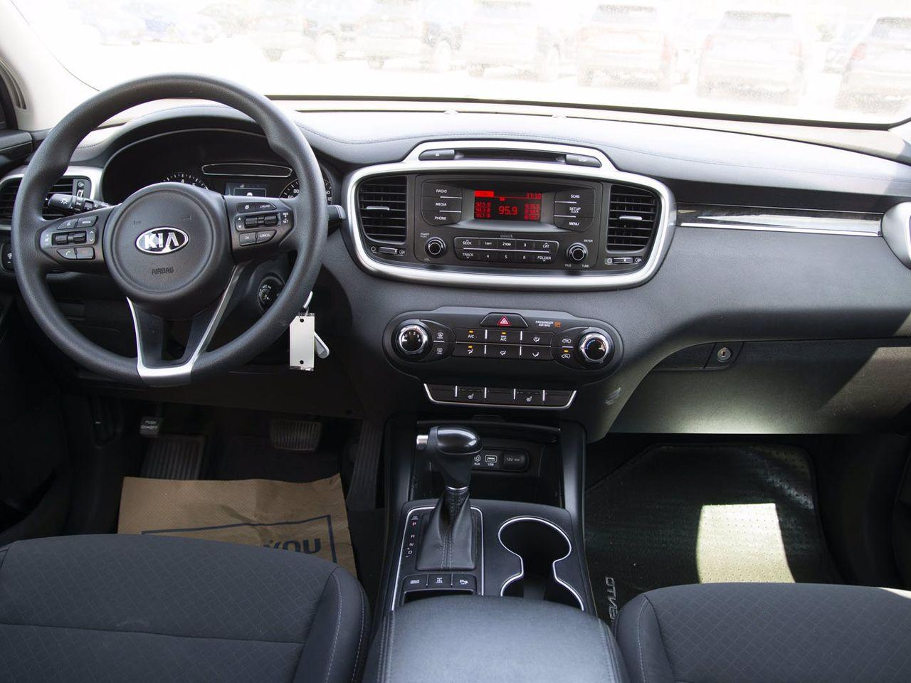 2017 Kia Sorento LX-3