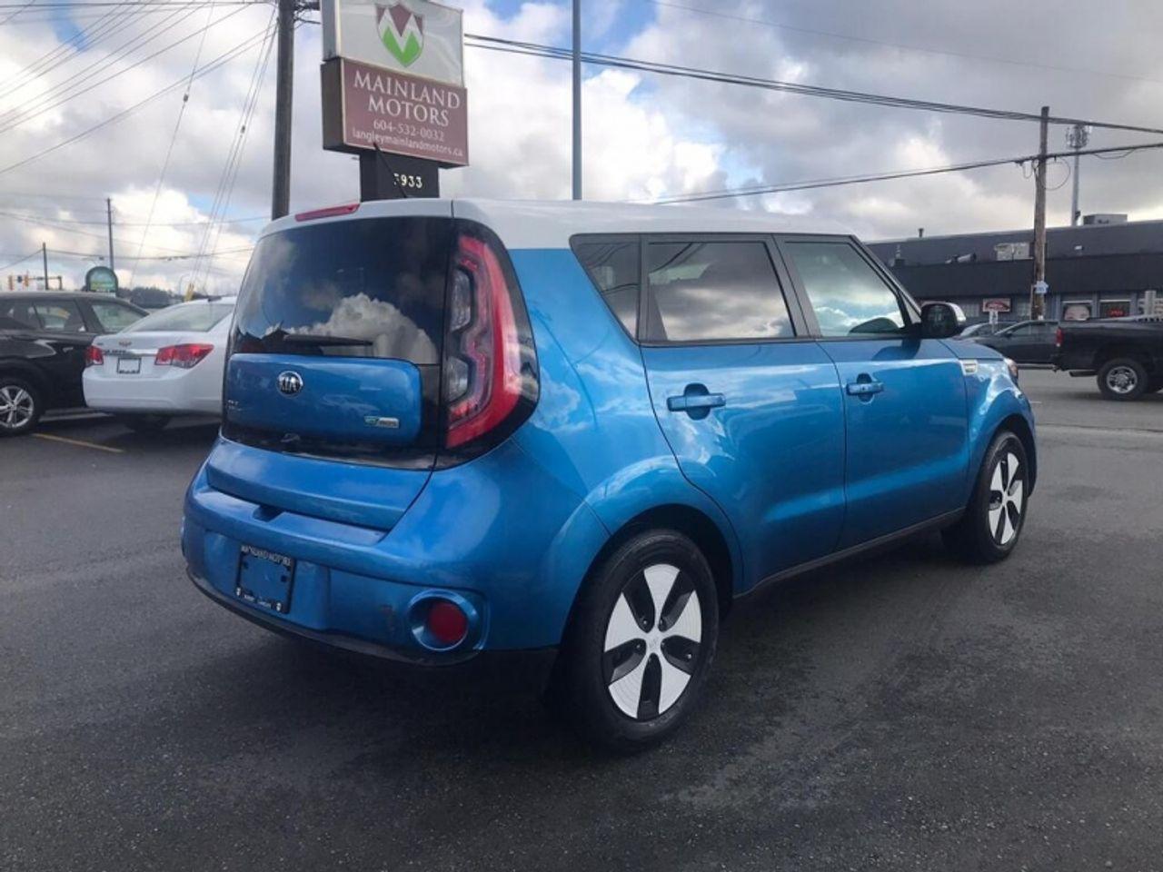 2017 Kia Soul EV Base-2