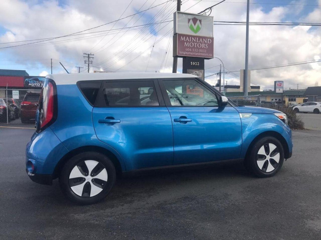 2017 Kia Soul EV Base-3