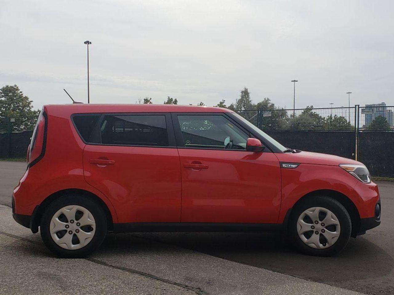 2017 Kia Soul Base-3