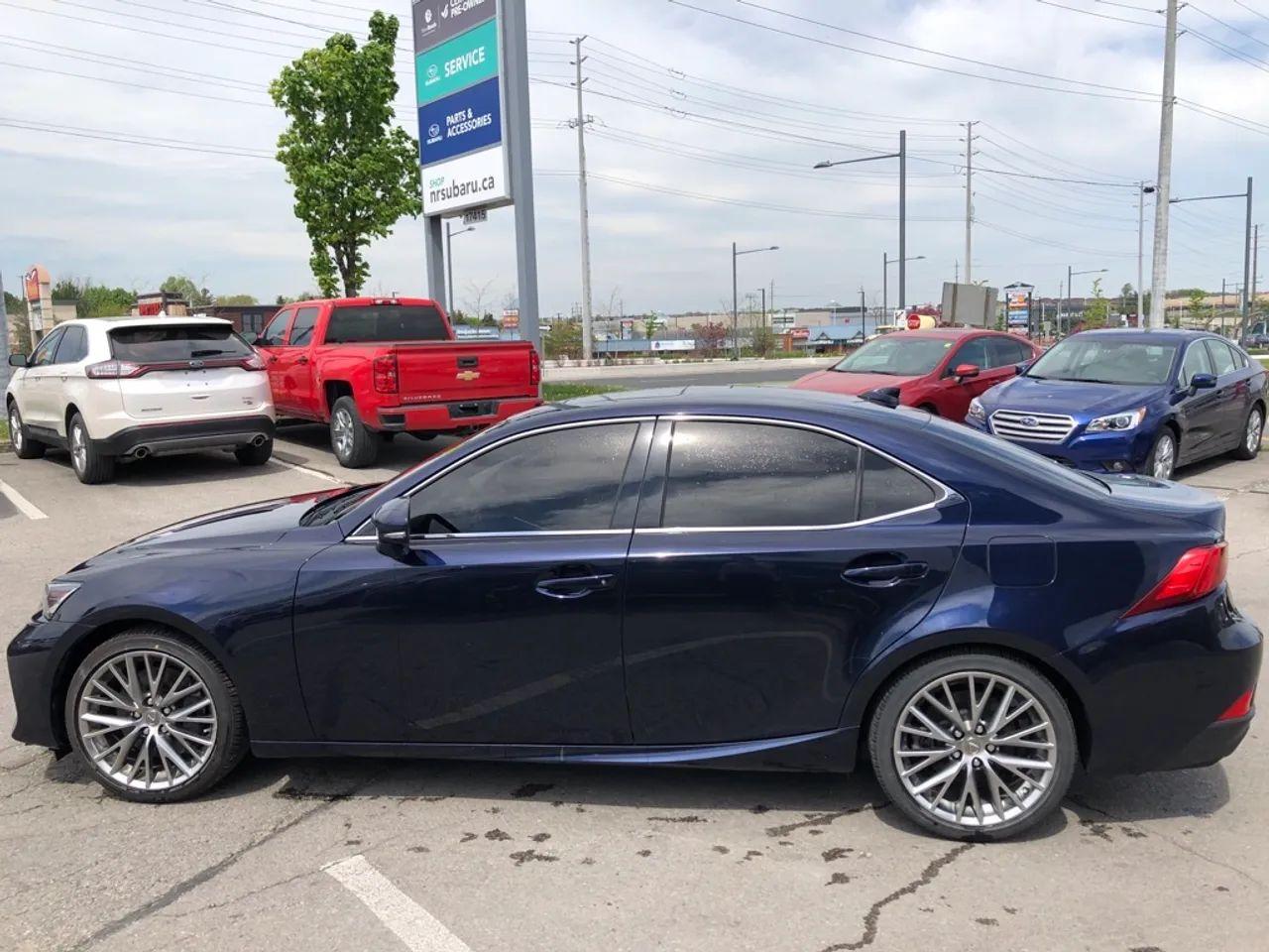 2017 Lexus IS Base-4