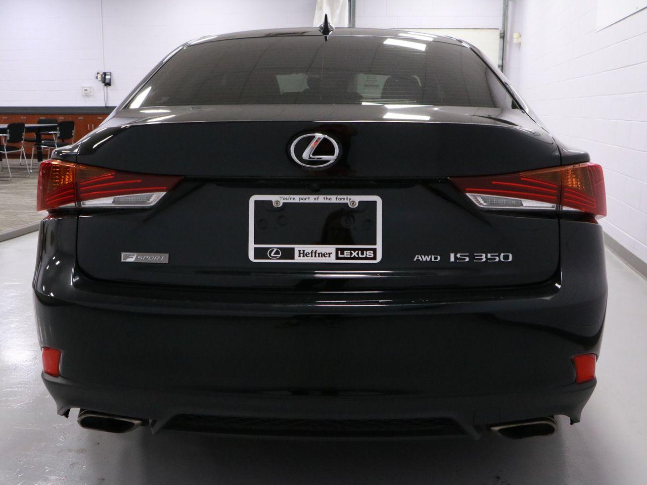 2017 Lexus IS Base-3