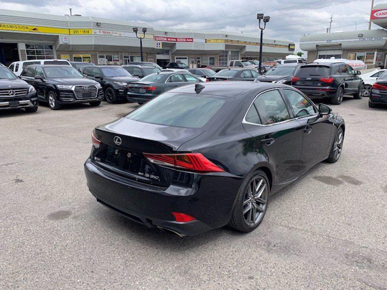 2017 Lexus IS Base-3