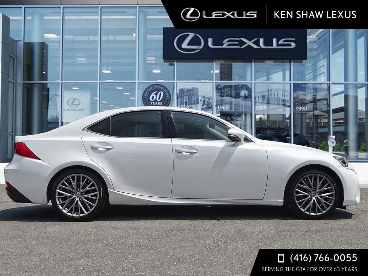 2017 Lexus IS Base-3