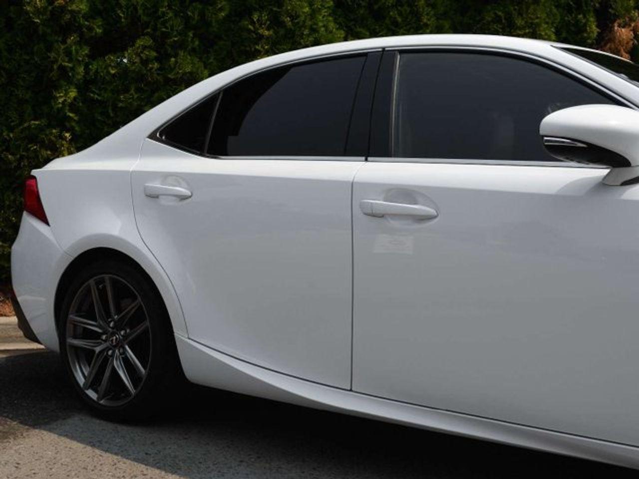 2017 Lexus IS Base-3