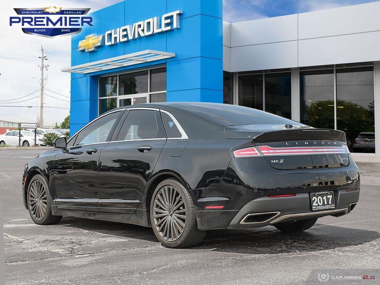 2017 Lincoln MKZ Reserve-3