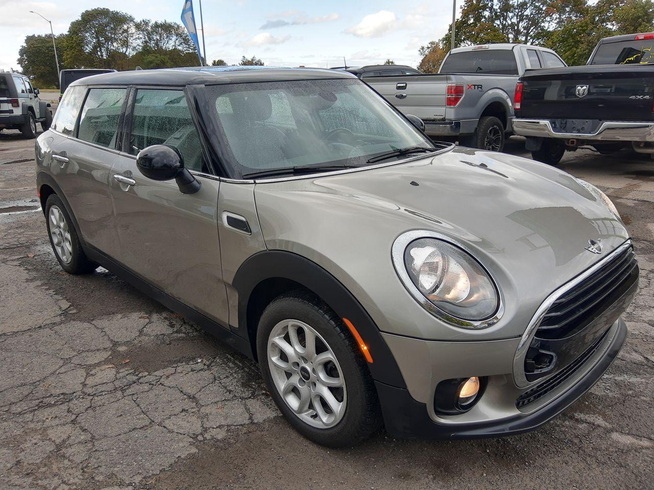 2017 MINI Clubman Base-1