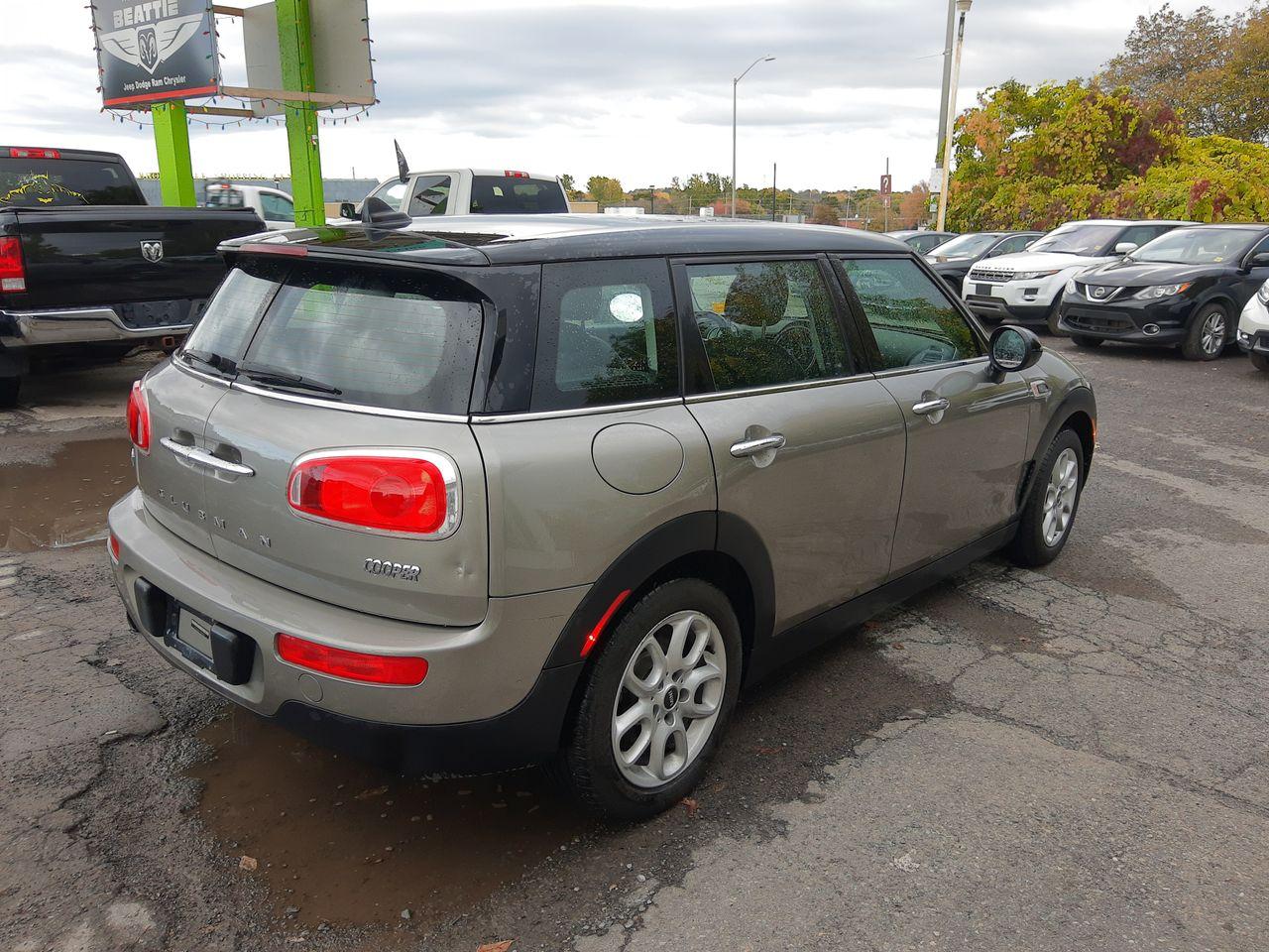 2017 MINI Clubman Base-3
