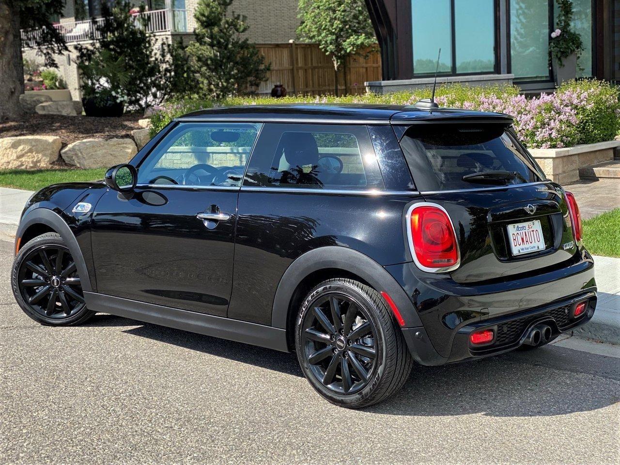 2017 MINI Cooper Cooper S-1