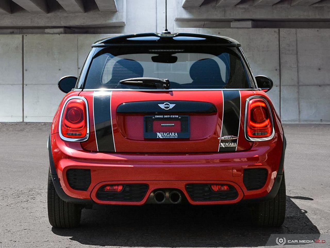 2017 MINI Cooper N/A-4