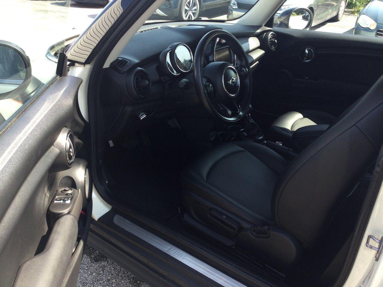2017 MINI Hardtop Cooper-4