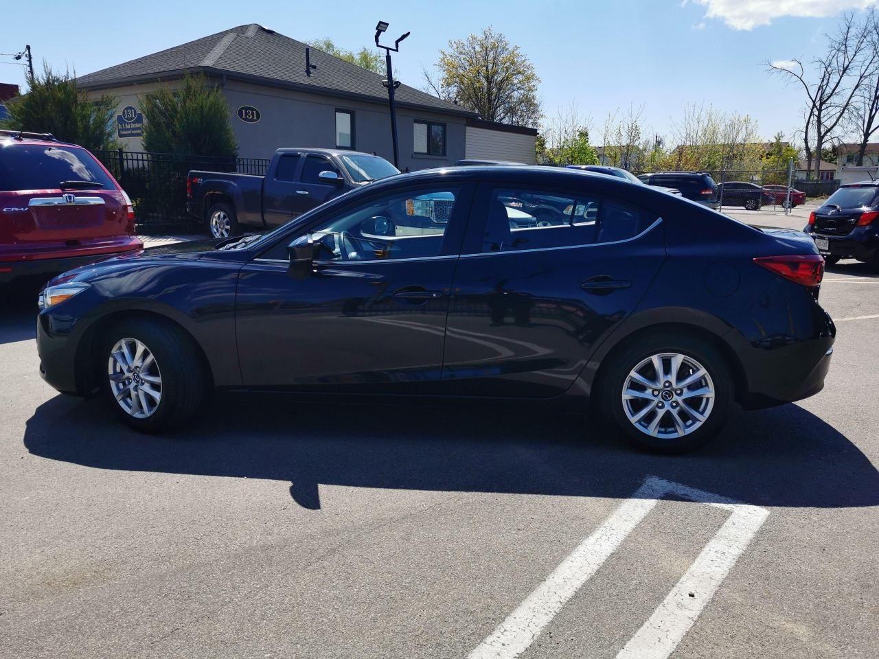2017 Mazda Mazda3 GS-1
