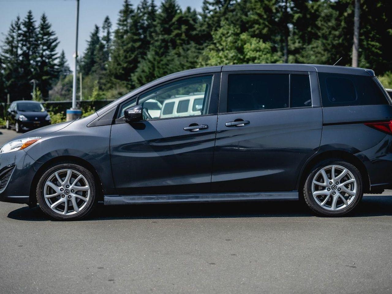 2017 Mazda Mazda5 GT-2