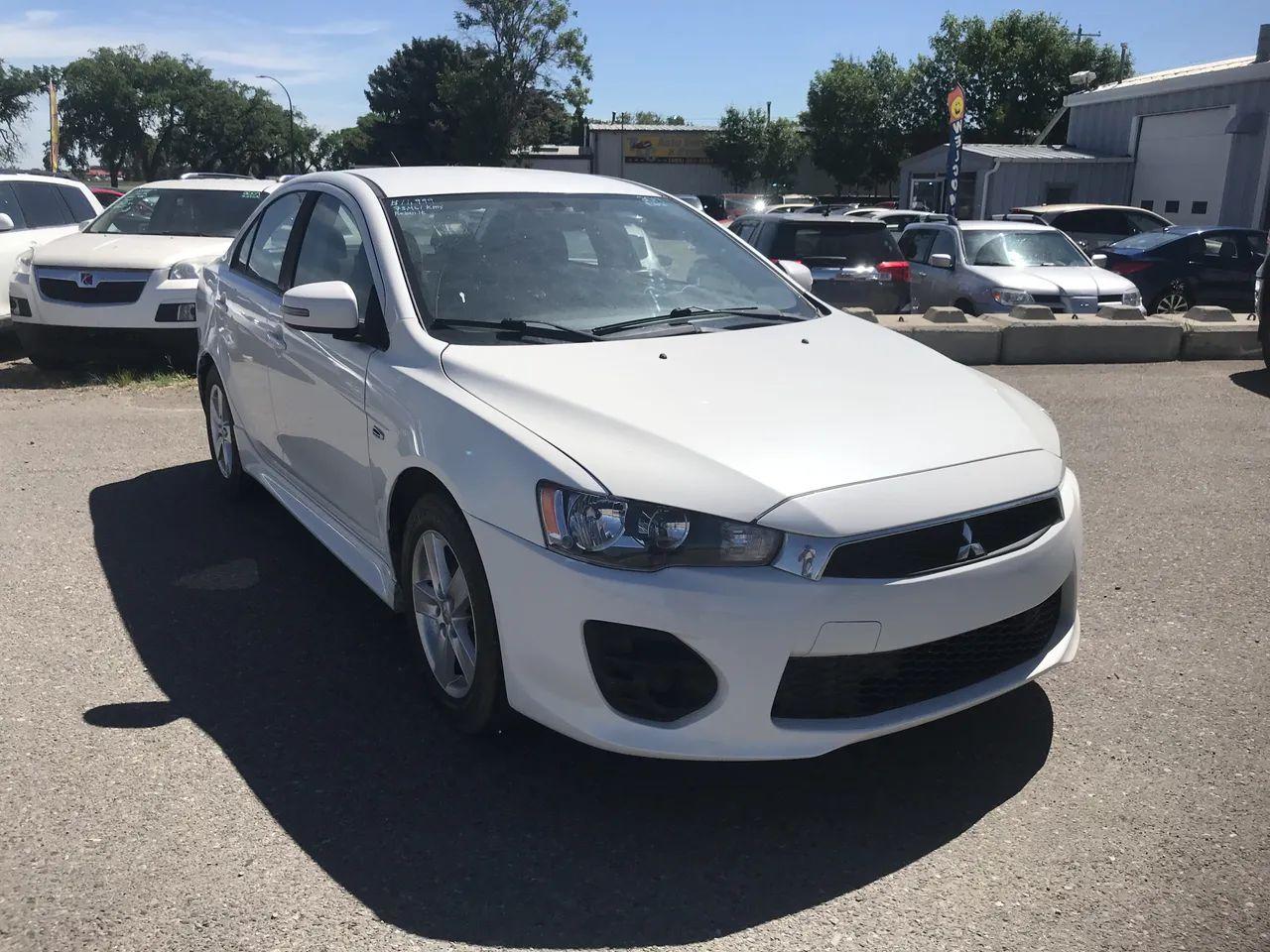2017 Mitsubishi Lancer ES-2