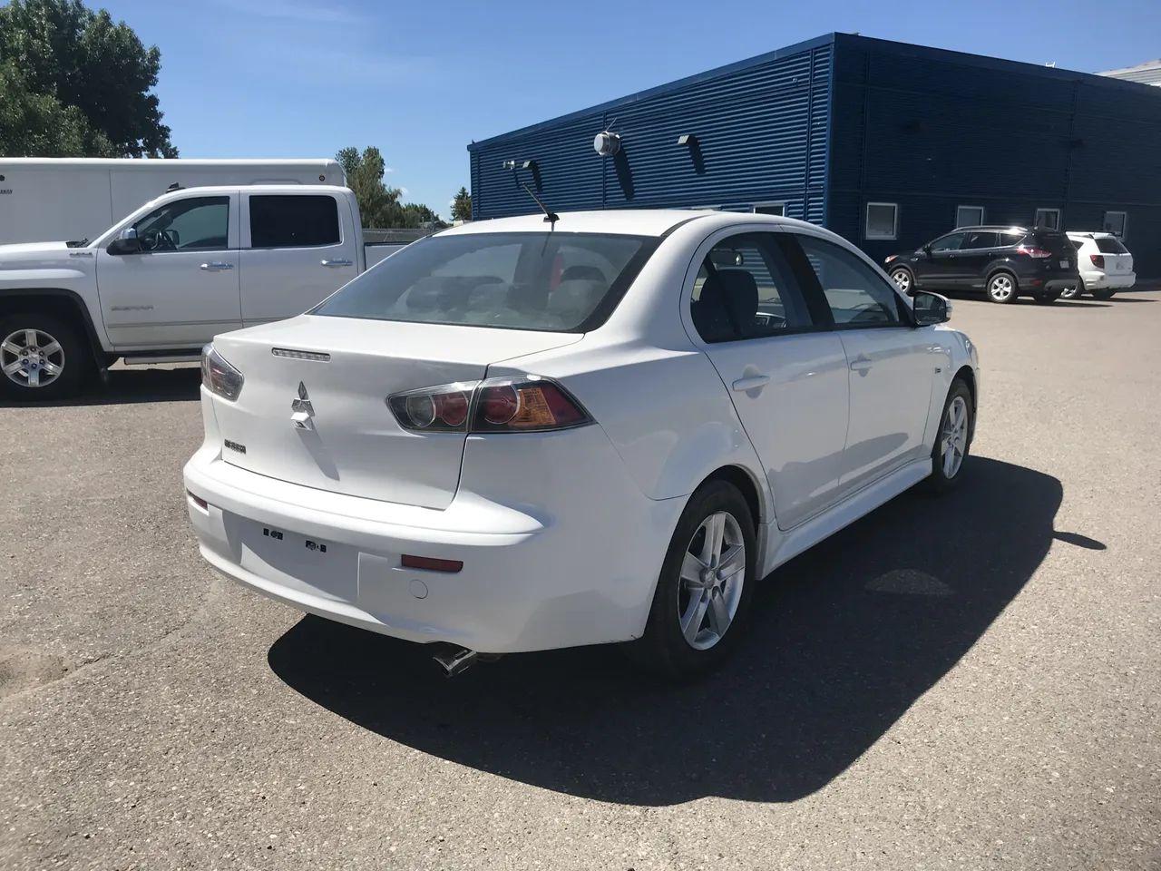 2017 Mitsubishi Lancer ES-3