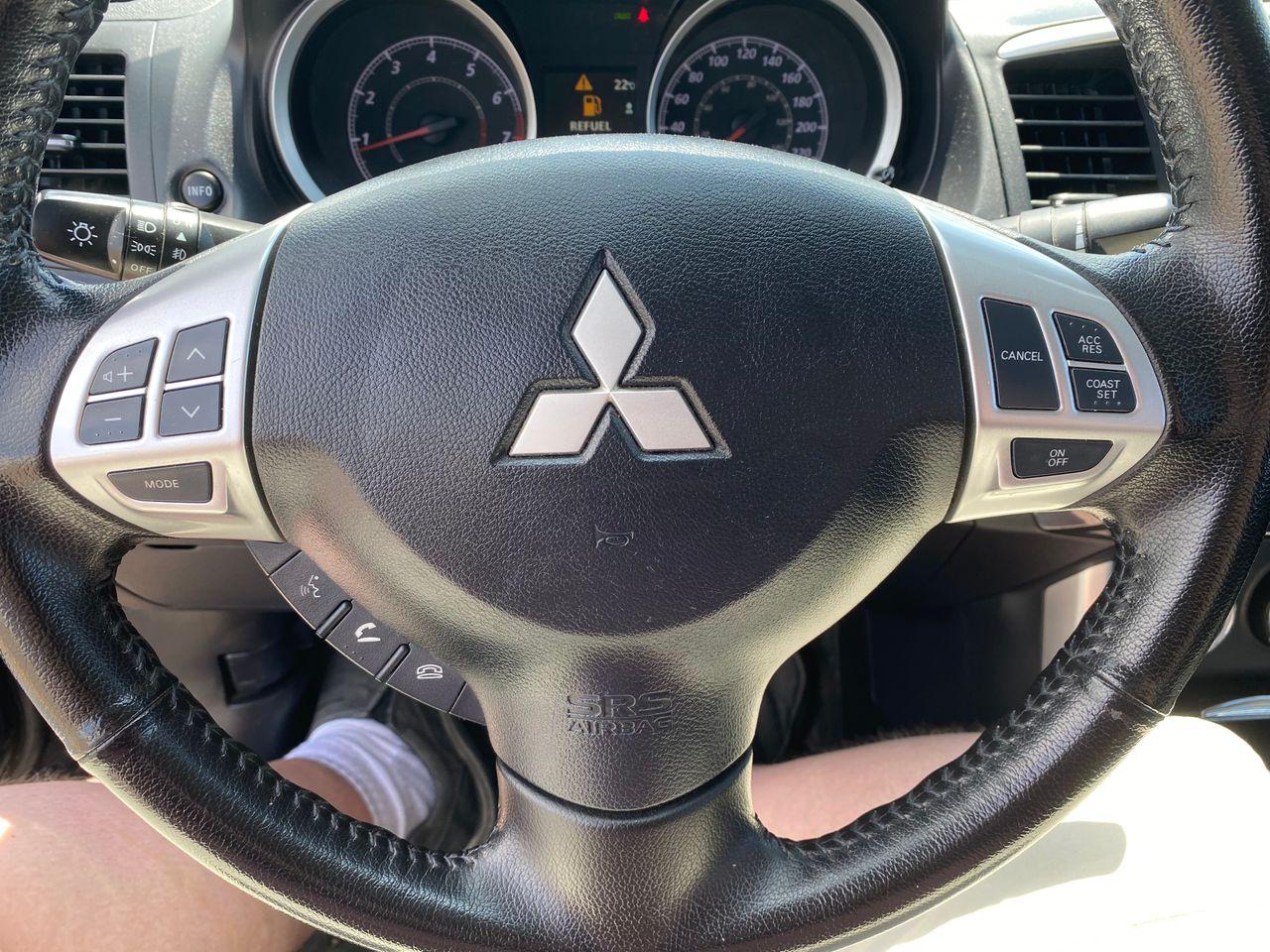 2017 Mitsubishi Lancer ES-2