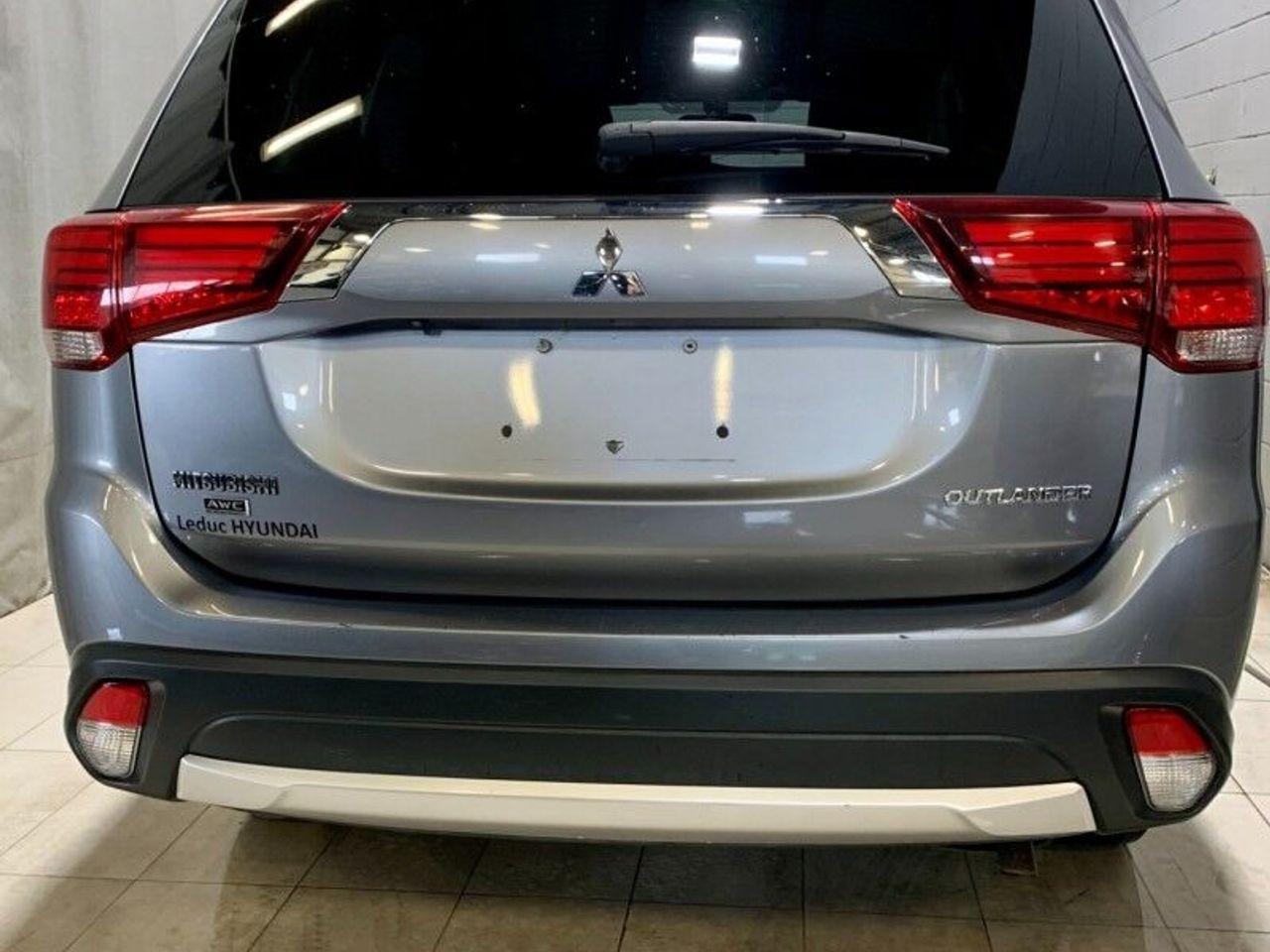 2017 Mitsubishi Outlander ES-3