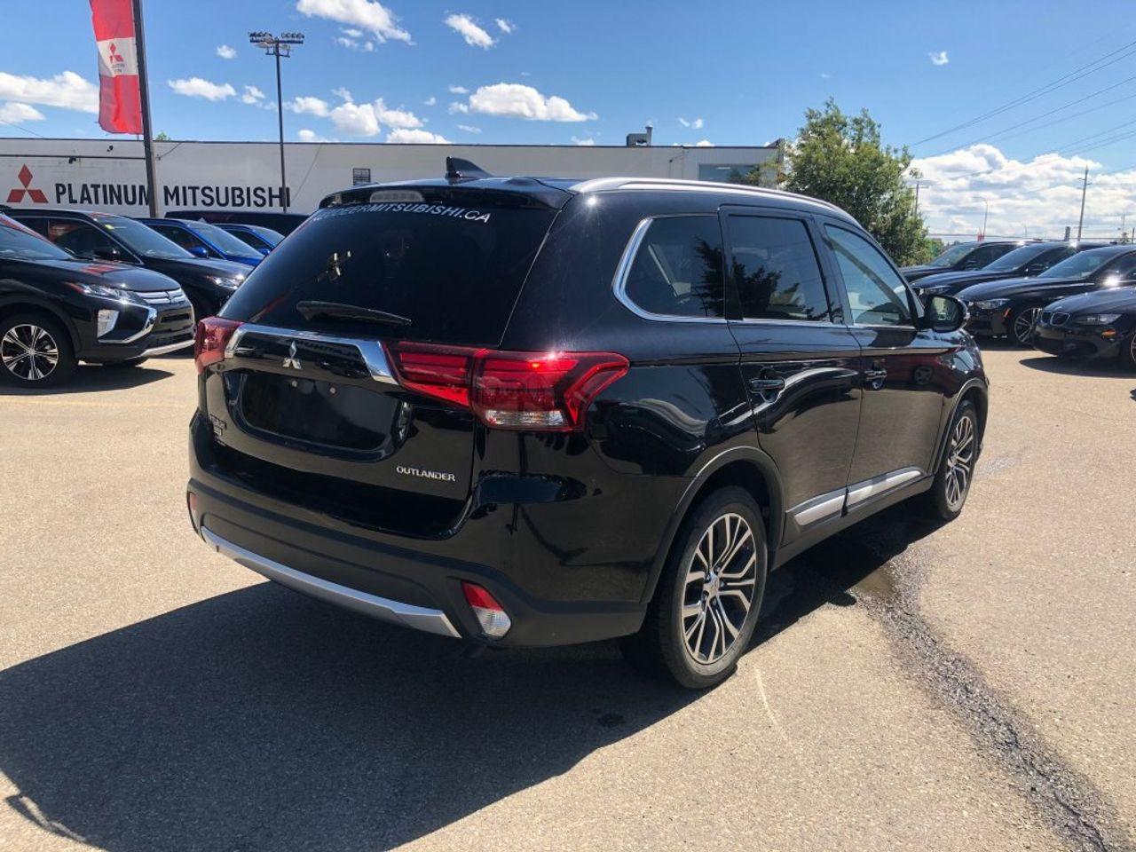 2017 Mitsubishi Outlander ES-4