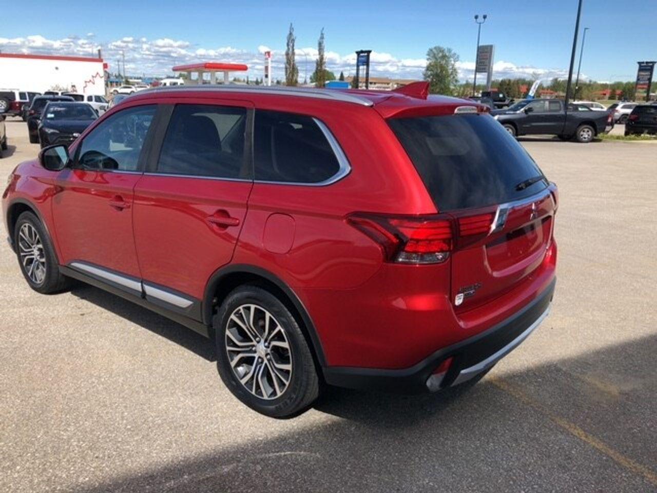 2017 Mitsubishi Outlander ES-3