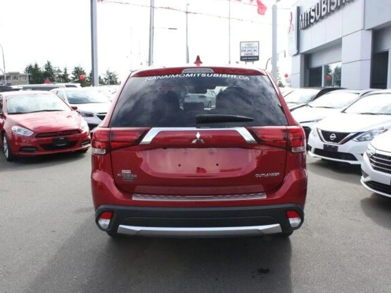 2017 Mitsubishi Outlander GT-2