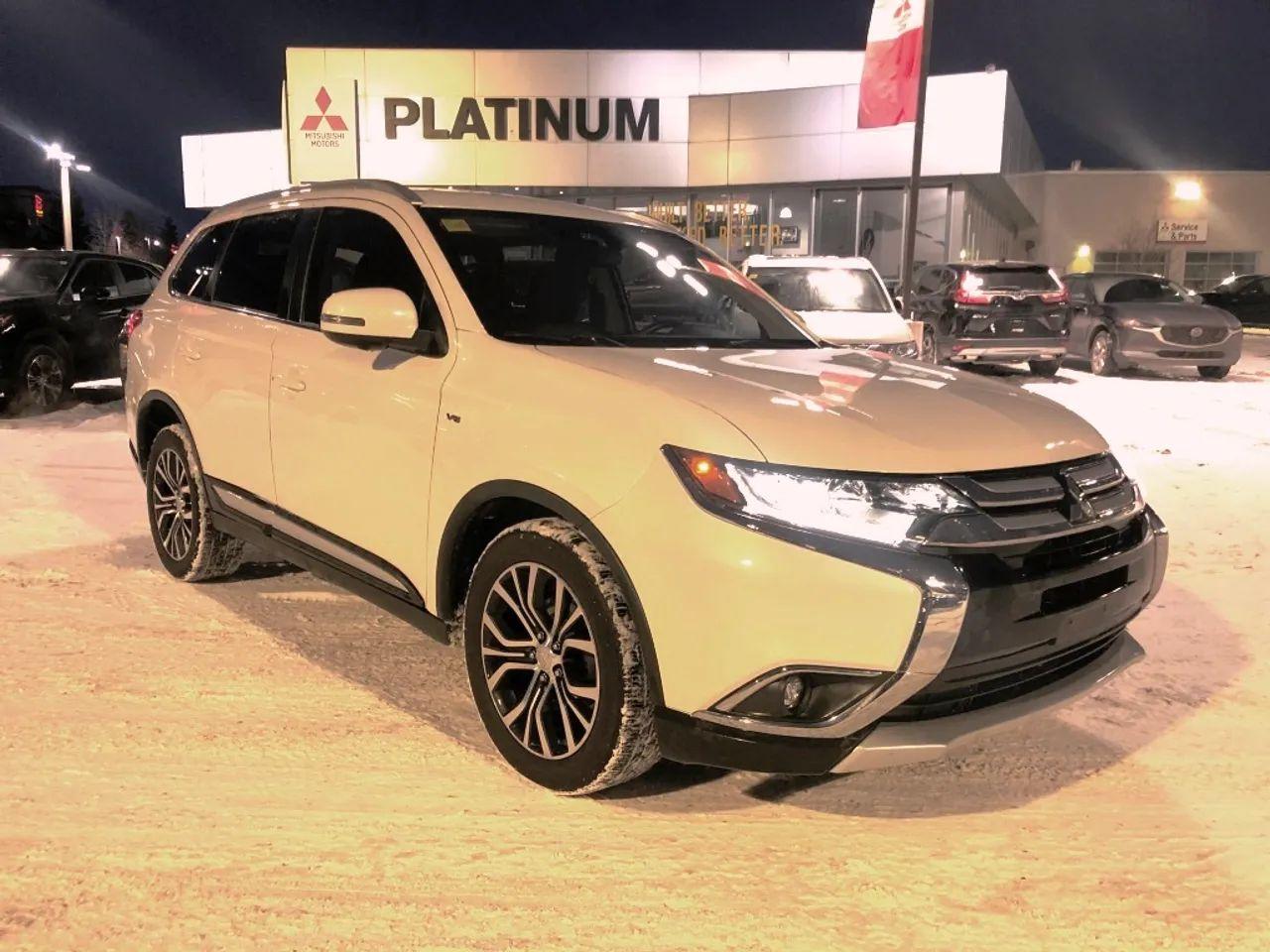 2017 Mitsubishi Outlander GT-0