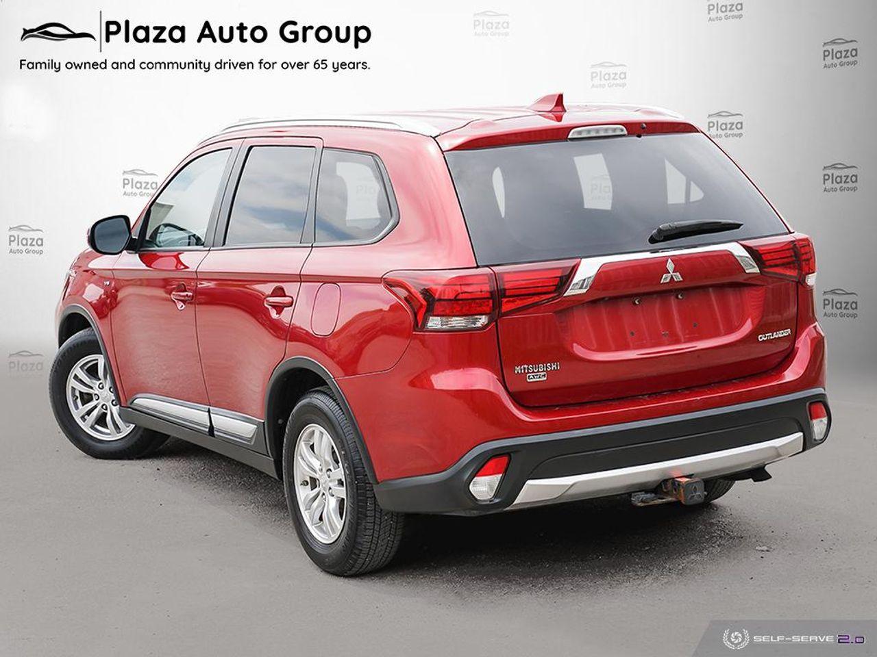 2017 Mitsubishi Outlander SE-3