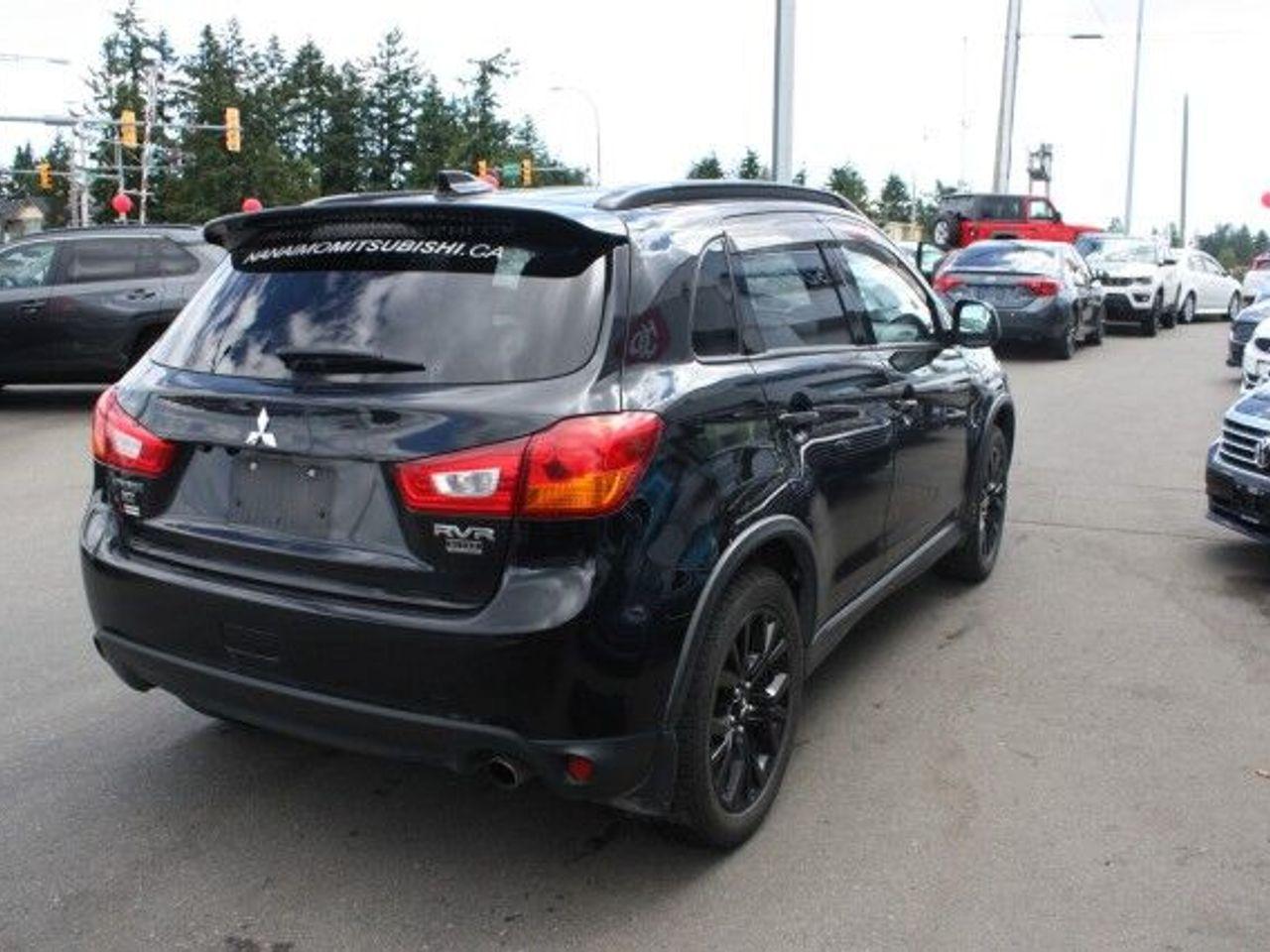 2017 Mitsubishi RVR GT-3