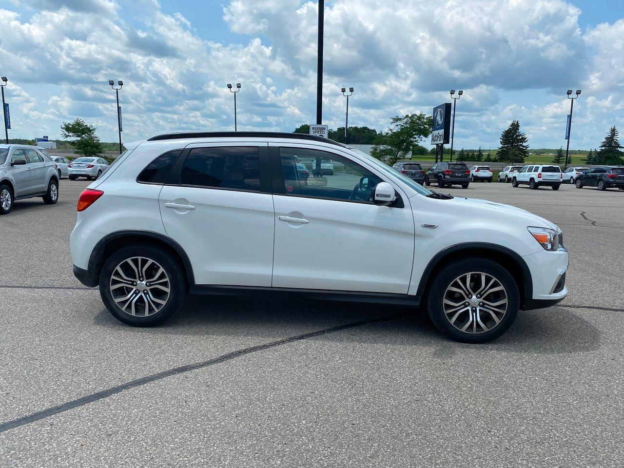 2017 Mitsubishi RVR GT-3