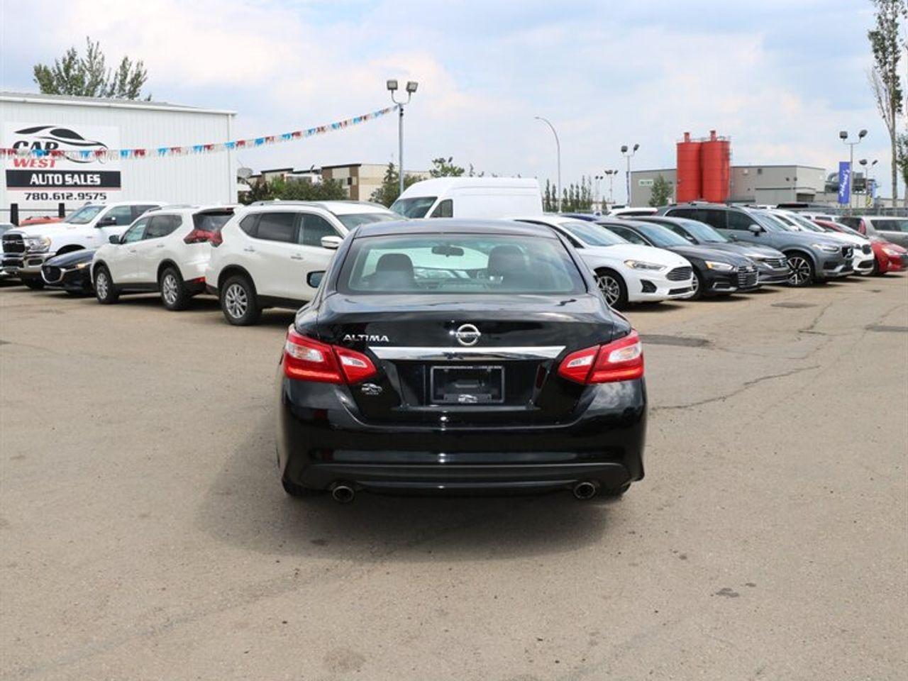 2017 Nissan Altima 2.5 S-3