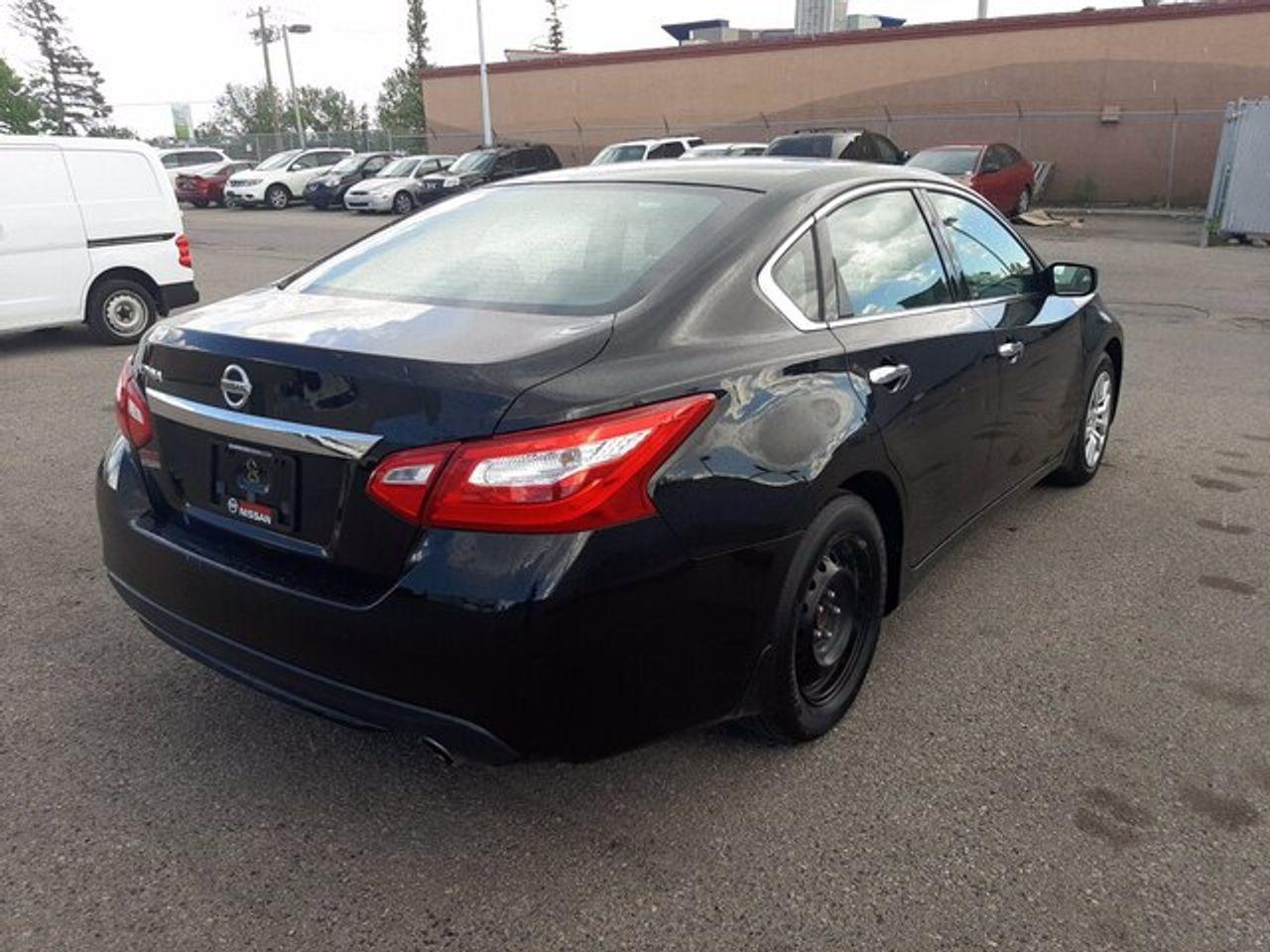2017 Nissan Altima 2.5 S-4