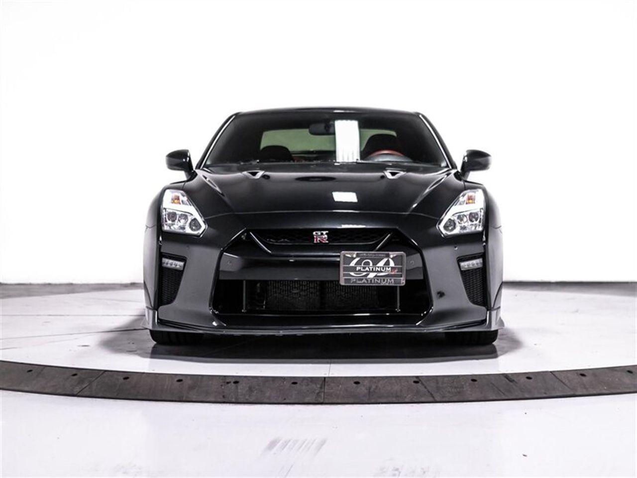 2017 Nissan GT-R Premium-1