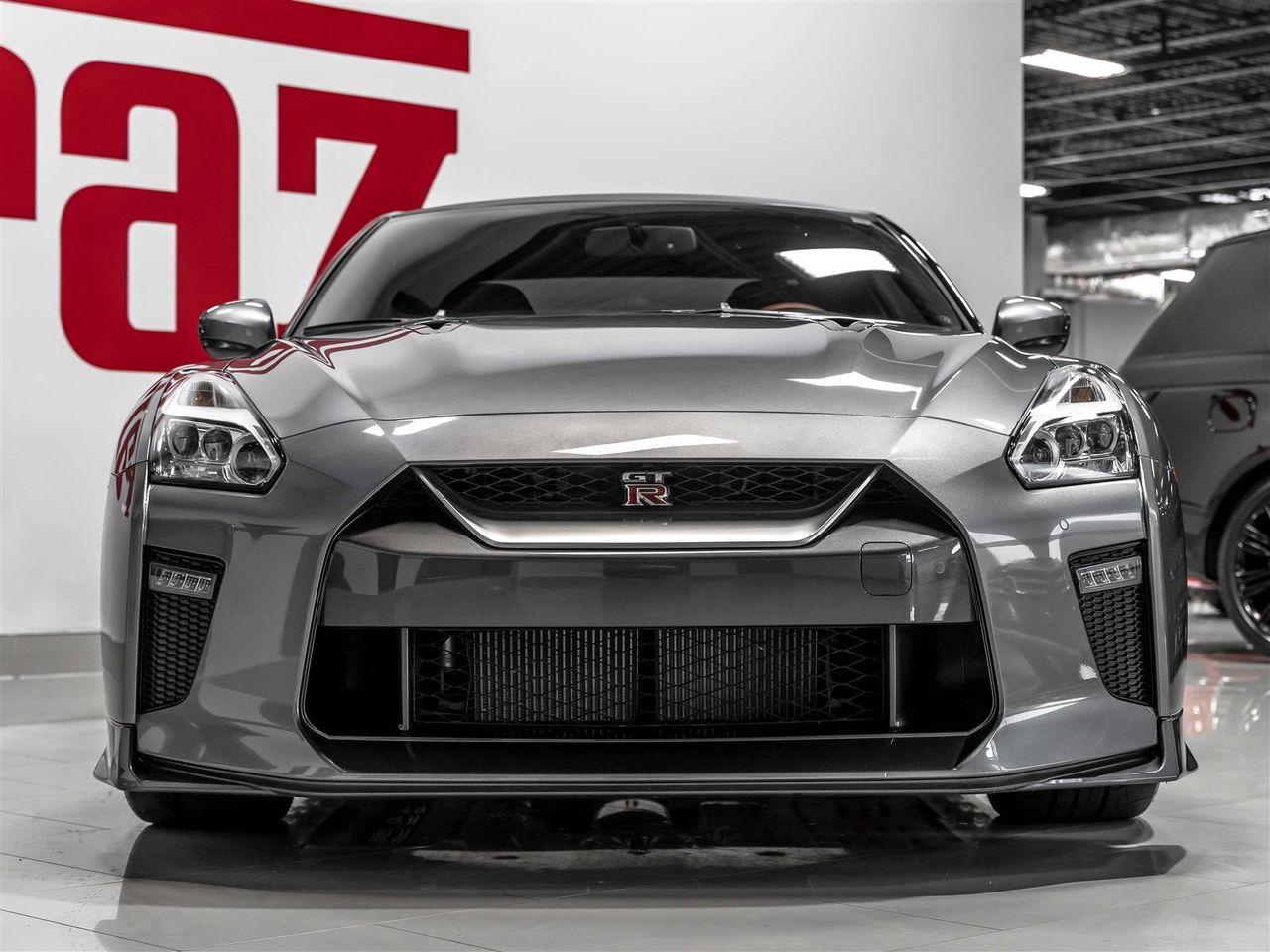2017 Nissan GT-R Premium-1