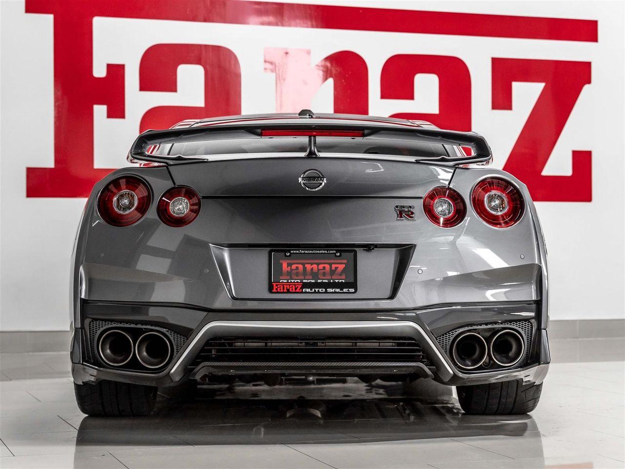 2017 Nissan GT-R Premium-3
