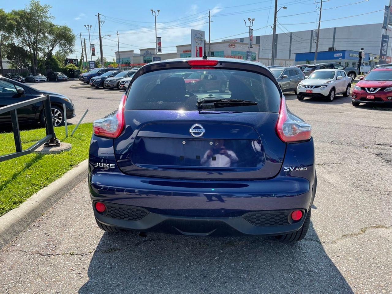 2017 Nissan Juke S-2