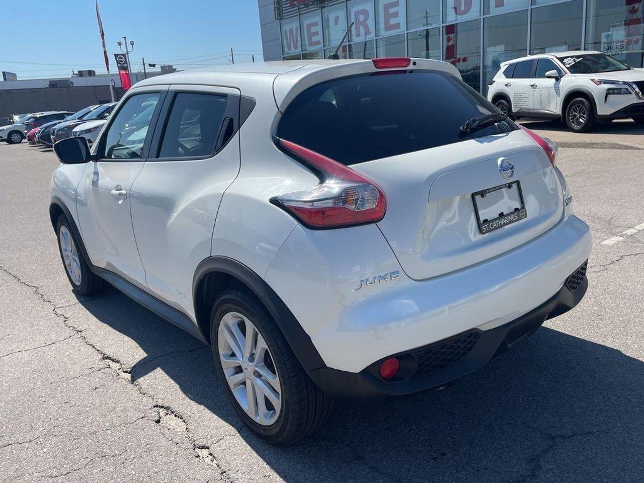2017 Nissan Juke S-2