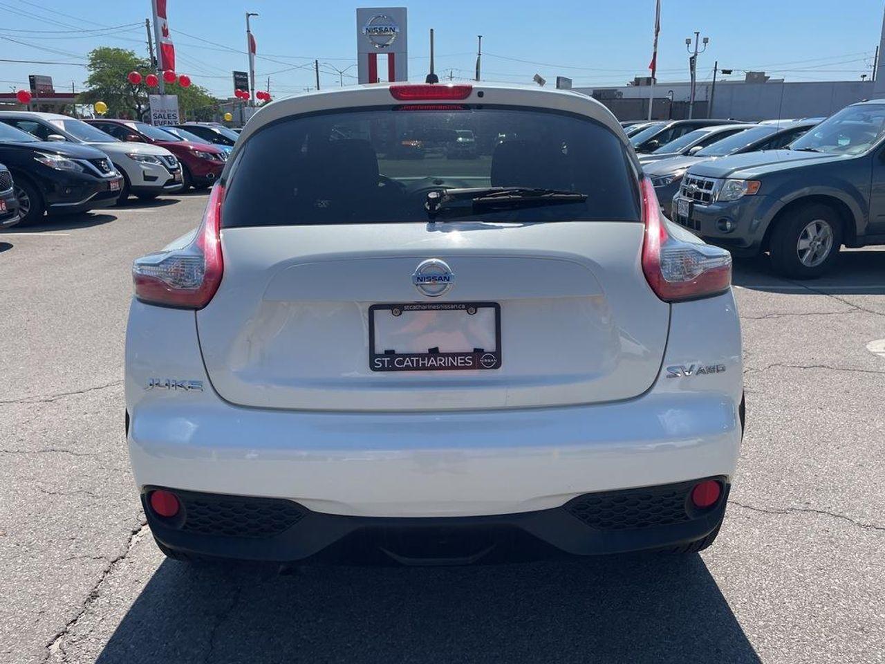 2017 Nissan Juke S-3