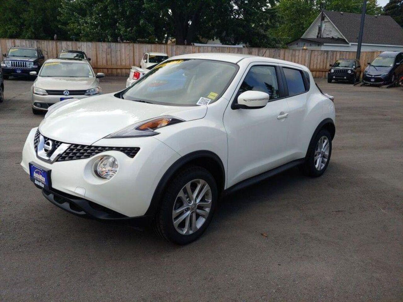 2017 Nissan Juke S-0