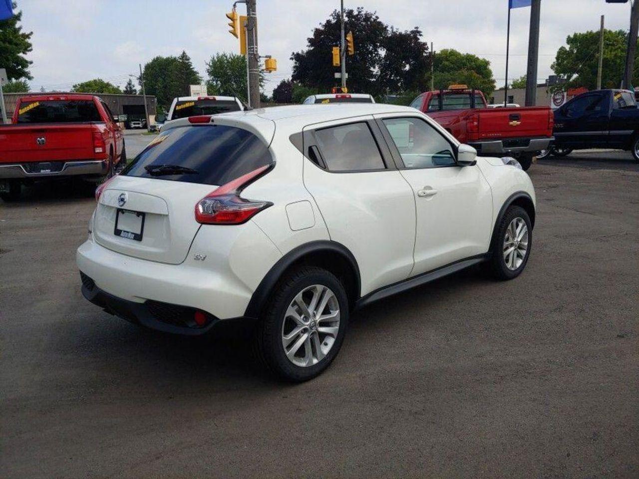2017 Nissan Juke S-4