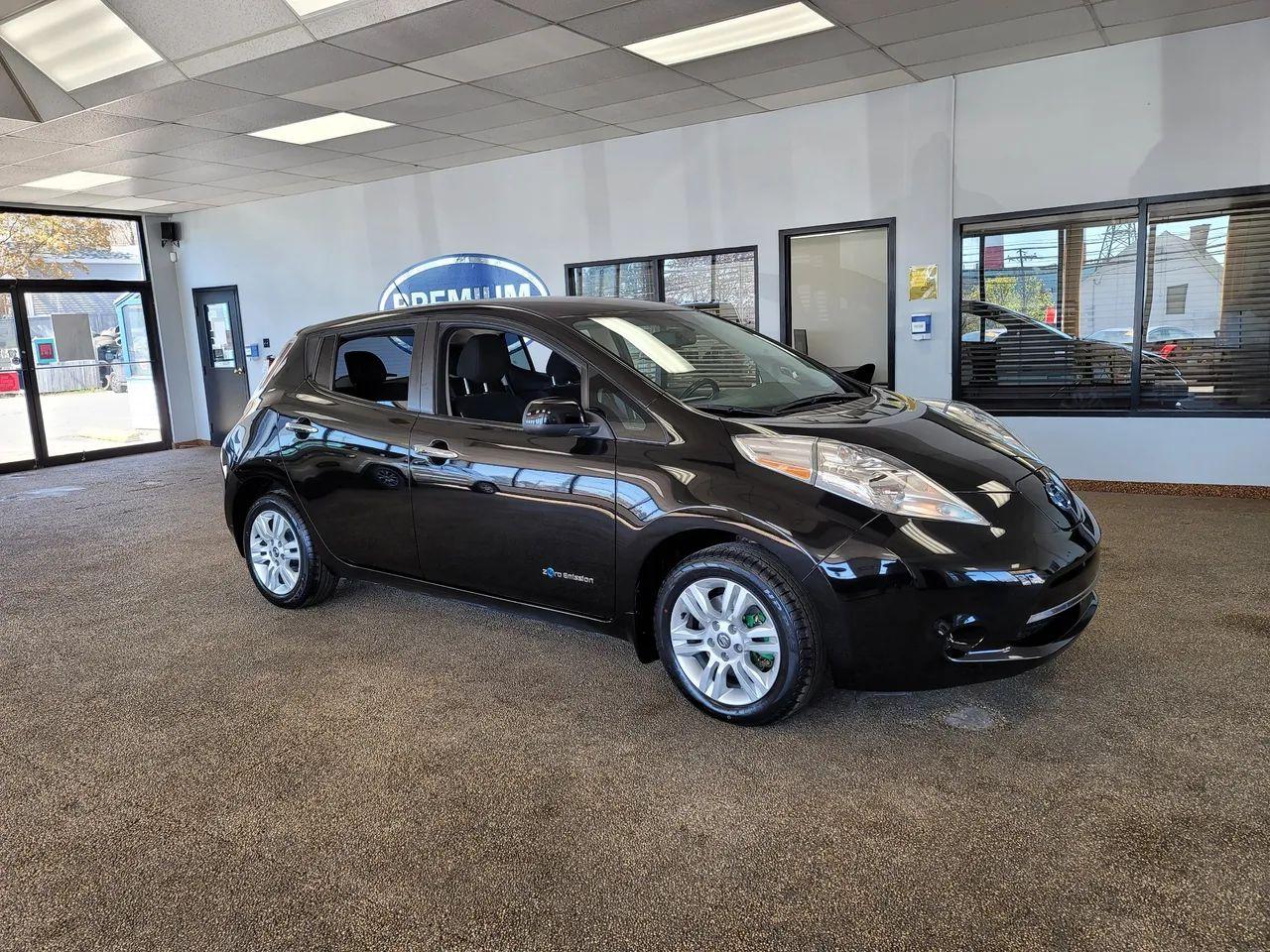 2017 Nissan LEAF SL-3