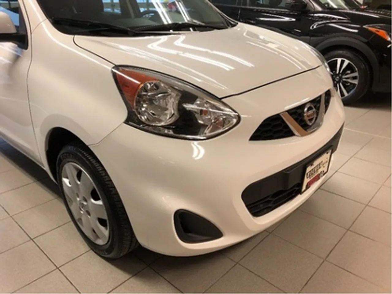 2017 Nissan Micra Base-1