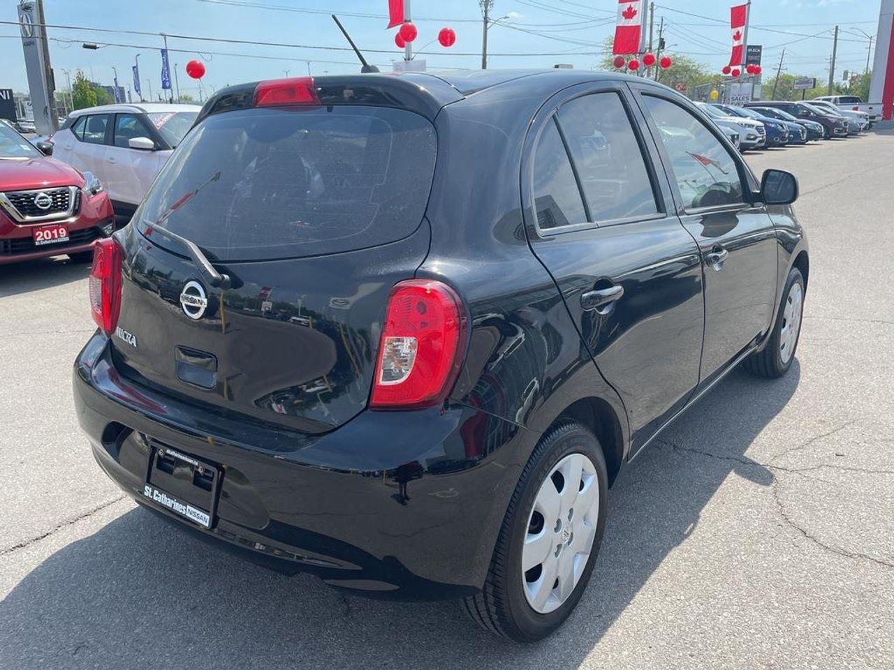 2017 Nissan Micra Base-4