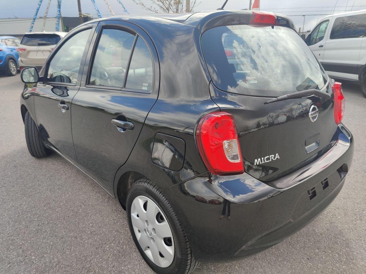 2017 Nissan Micra Base-2