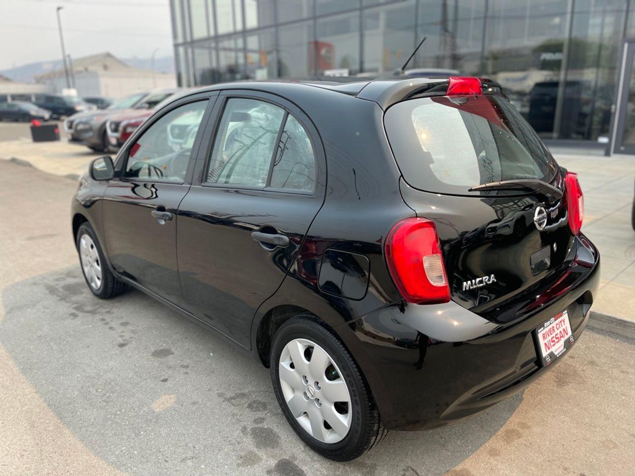 2017 Nissan Micra Base-2