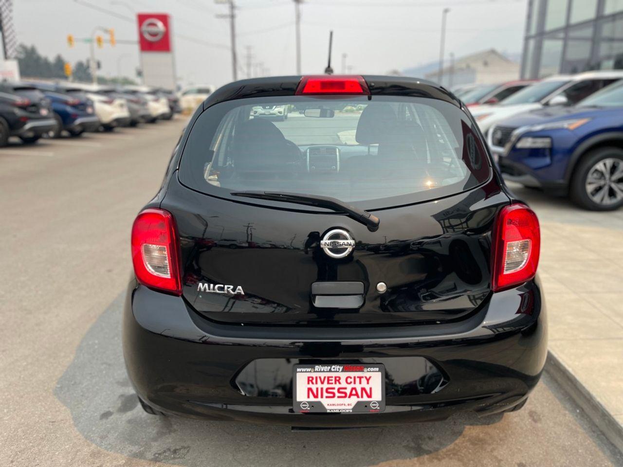 2017 Nissan Micra Base-3